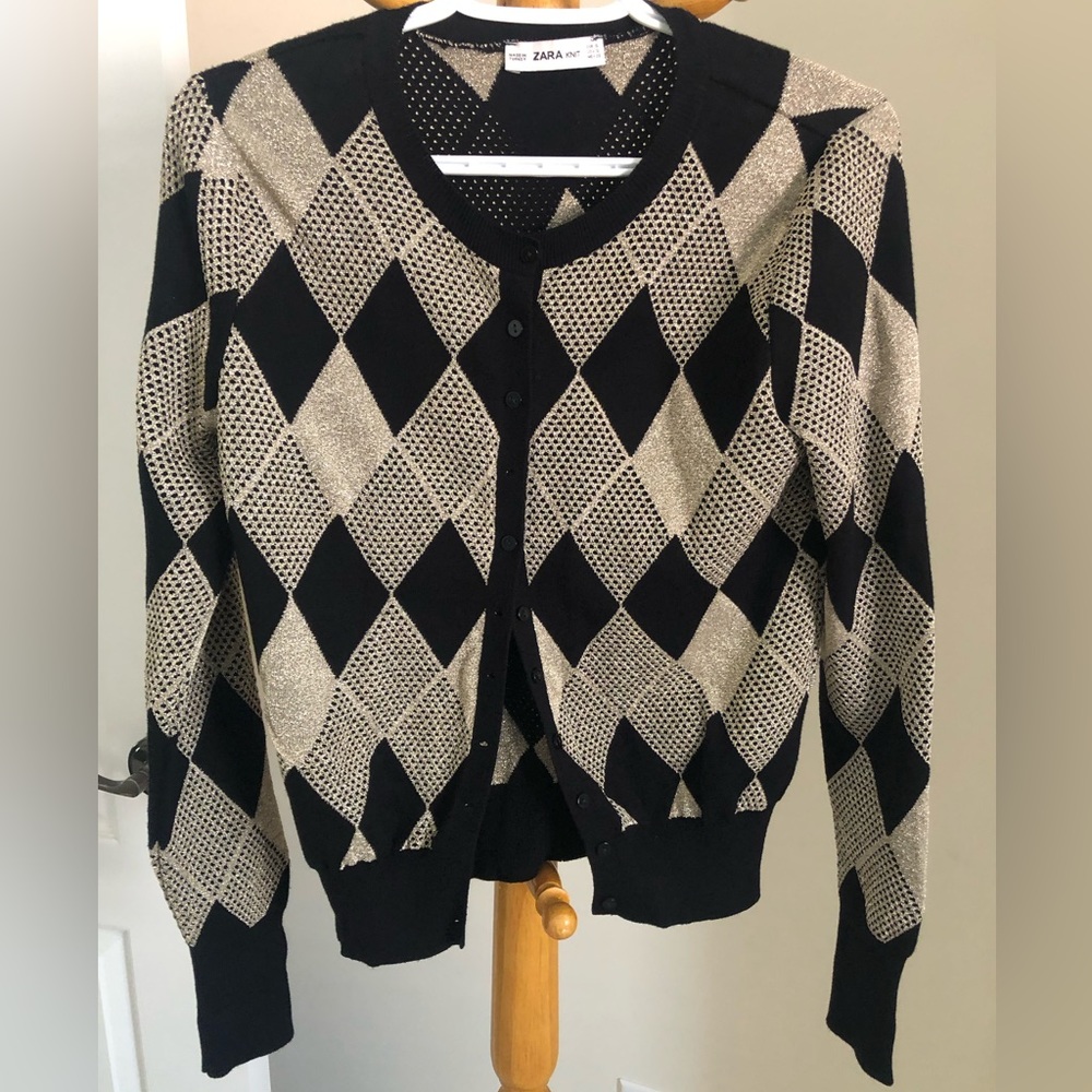 DEAL!!Black, gold, argyle pattern cardigan, small